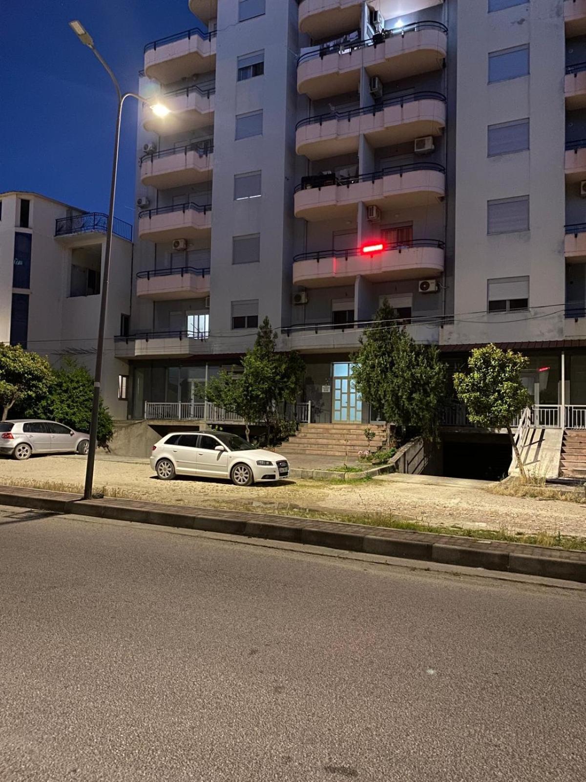 Apartament Aj