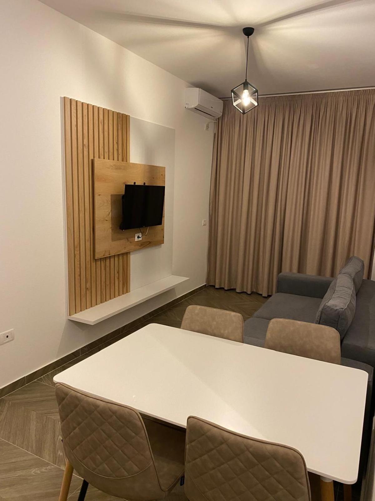 Apartament Aj Orikum