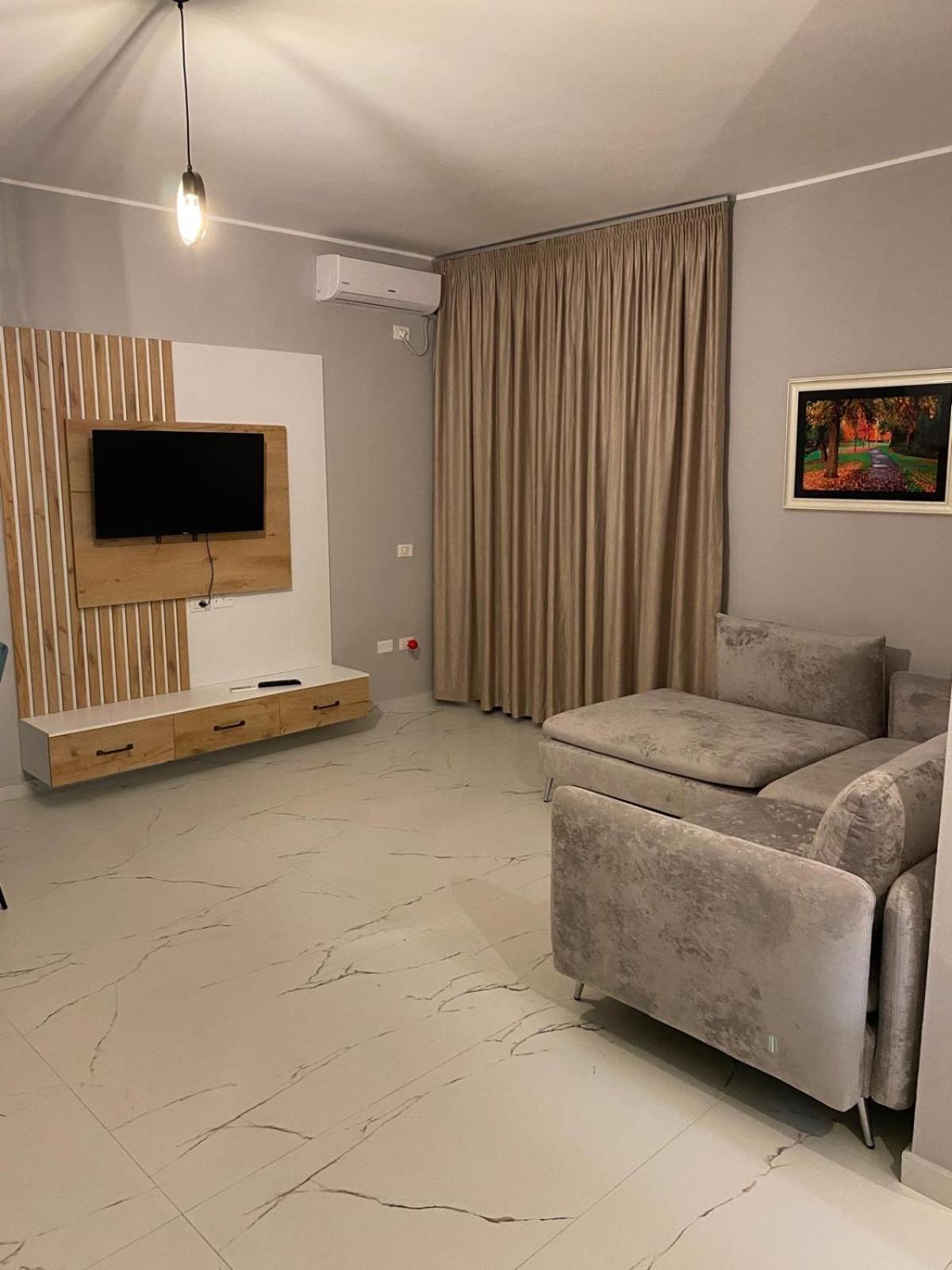 Aj Apartament *